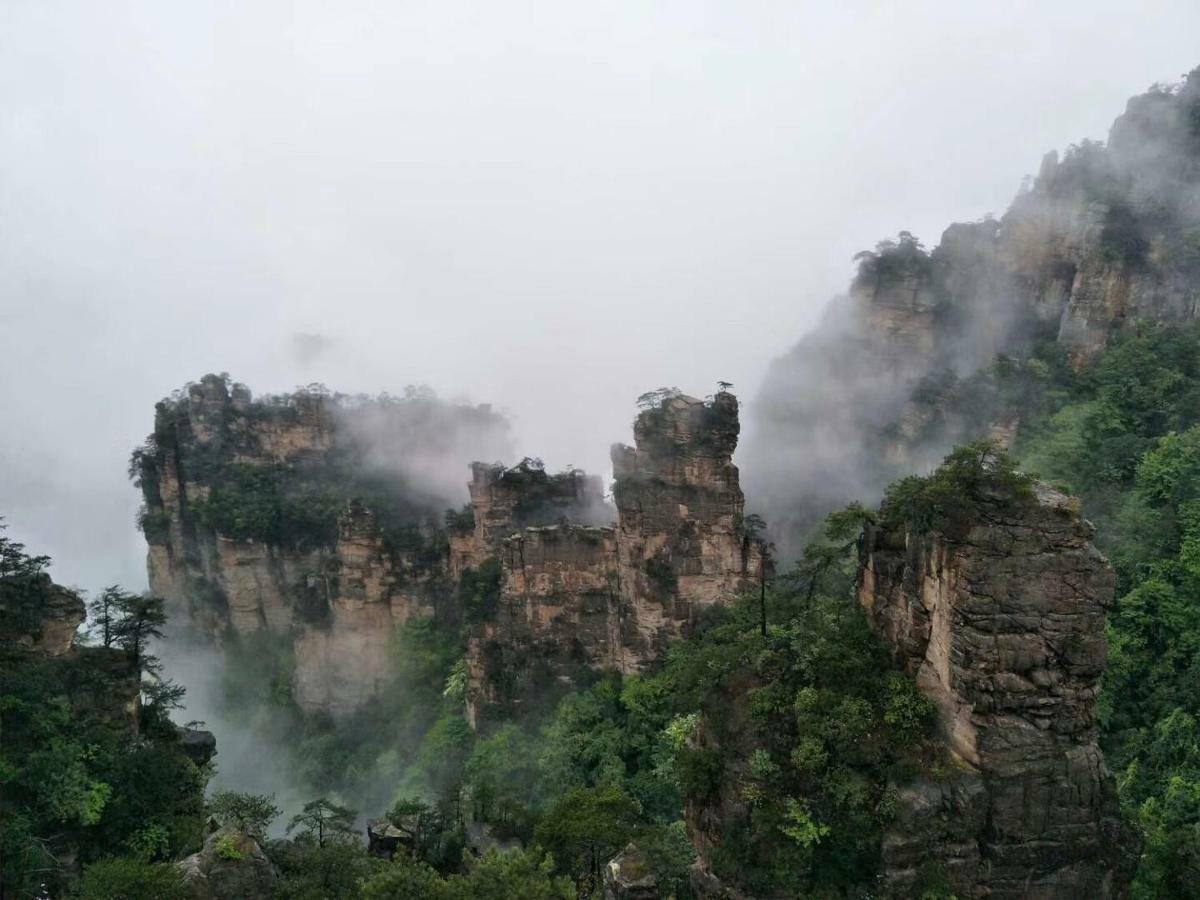 All Seasons Lodge Zhangjiajie Exterior photo